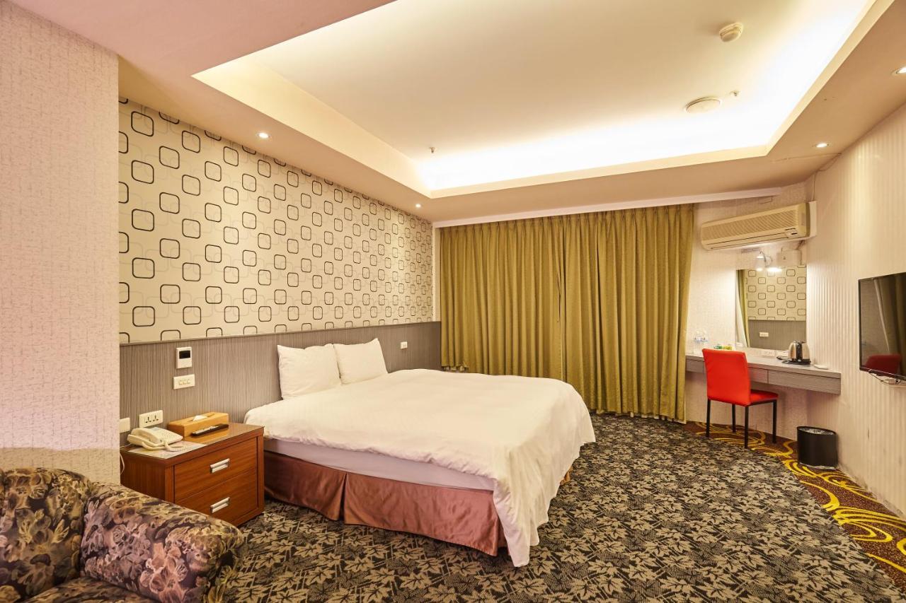 友愛金色商旅golden Age Hotel Taipei Bagian luar foto