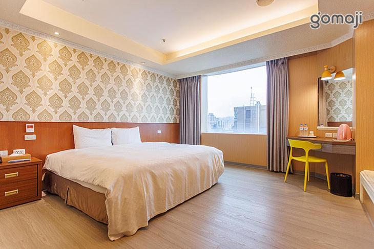 友愛金色商旅golden Age Hotel Taipei Bagian luar foto