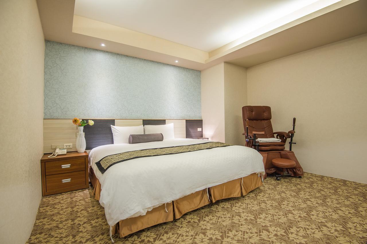 友愛金色商旅golden Age Hotel Taipei Bagian luar foto