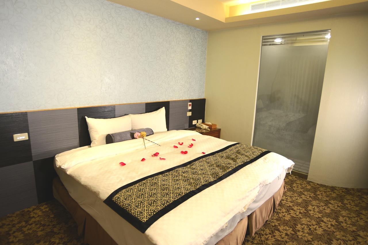 友愛金色商旅golden Age Hotel Taipei Bagian luar foto
