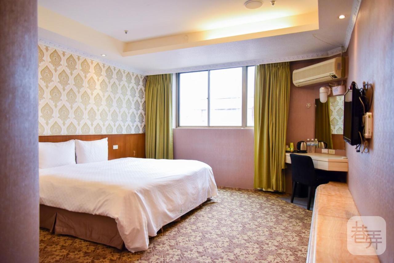 友愛金色商旅golden Age Hotel Taipei Bagian luar foto